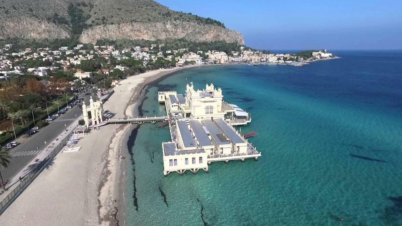 Green House Beach Hotel Mondello Exterior photo